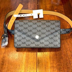 NWT- MICHAEL Michael Kors Belted Purse- Size L/XL